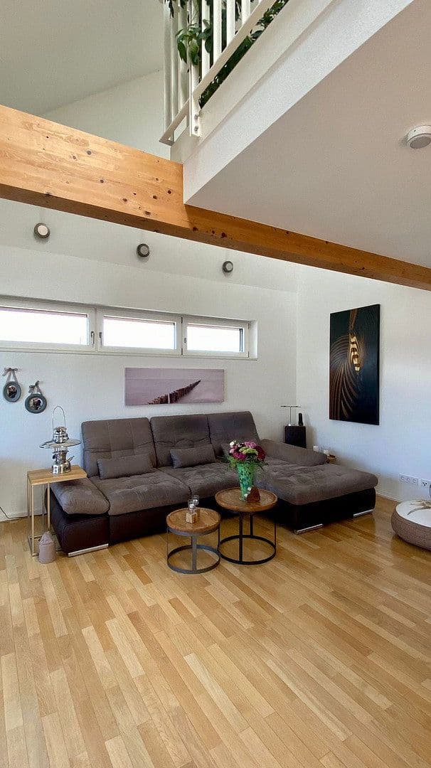 Pronájem bytu 5+1 185 m², Bühl, Bádensko-Württembersko Pronájem bytu 5+1 185 m², Bühl, Bádensko-Württembersko