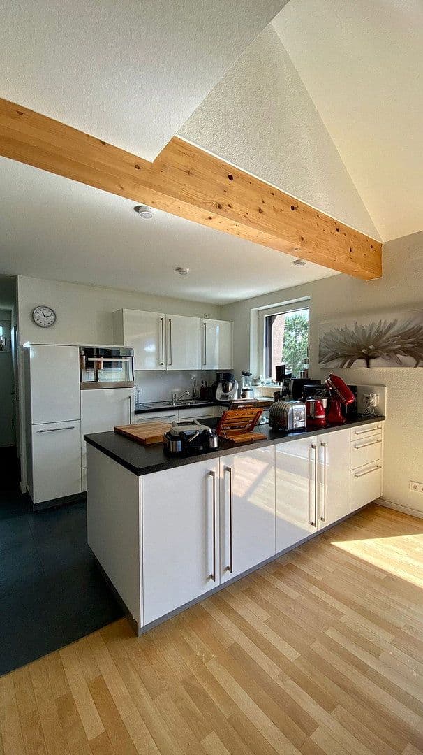 Pronájem bytu 5+1 185 m², Bühl, Bádensko-Württembersko Pronájem bytu 5+1 185 m², Bühl, Bádensko-Württembersko