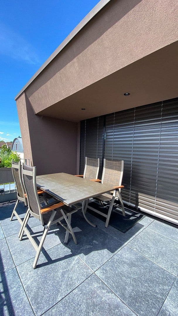 Pronájem bytu 5+1 185 m², Bühl, Bádensko-Württembersko Pronájem bytu 5+1 185 m², Bühl, Bádensko-Württembersko