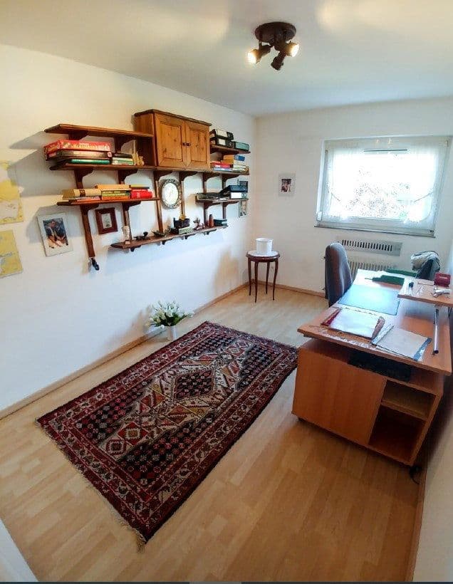 Pronájem domu 140 m², pozemek 238 m², Bergisch Gladbach, Severní Porýní-Vestfálsko Pronájem domu 140 m², pozemek 238 m², Bergisch Gladbach, Severní Porýní-Vestfálsko