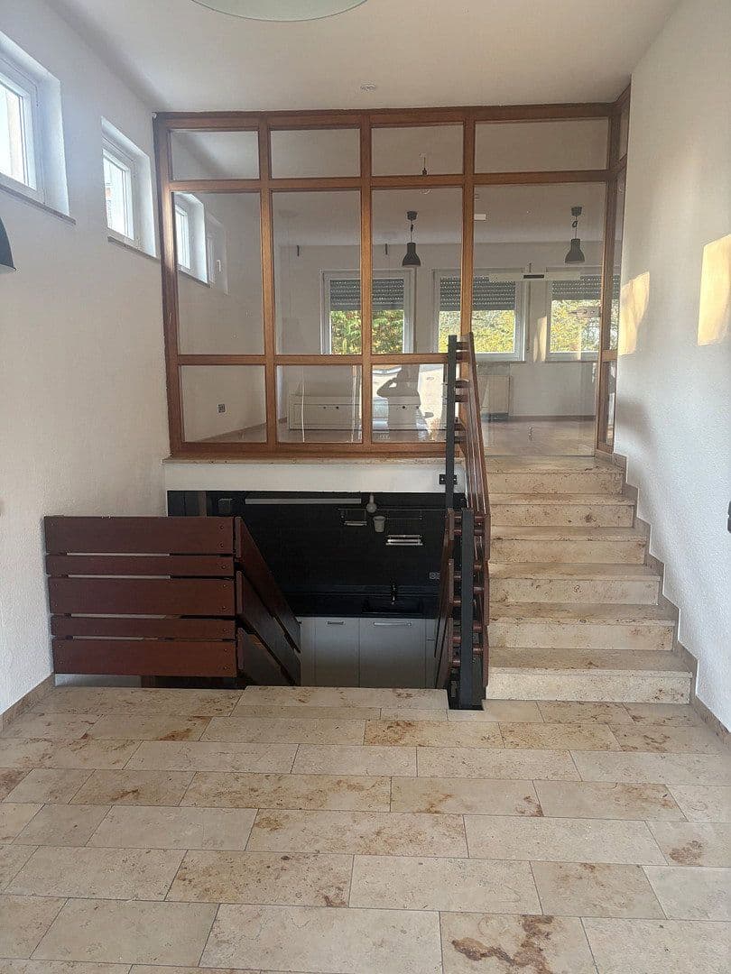 Pronájem bytu 3+1 75 m², Möhrendorf, Bavorsko Pronájem bytu 3+1 75 m², Möhrendorf, Bavorsko