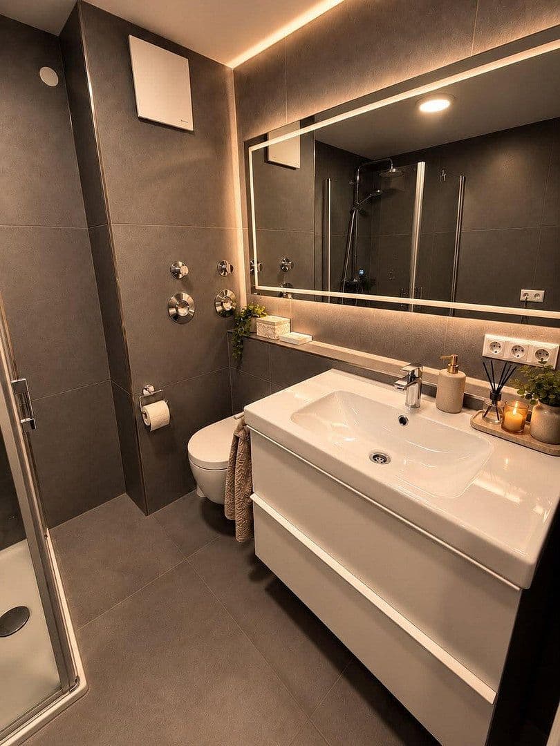 Pronájem bytu 2+1 52 m², Baden-Baden, Bádensko-Württembersko Pronájem bytu 2+1 52 m², Baden-Baden, Bádensko-Württembersko