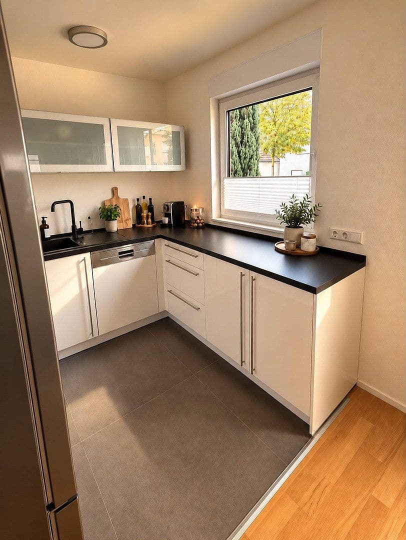 Pronájem bytu 2+1 52 m², Baden-Baden, Bádensko-Württembersko Pronájem bytu 2+1 52 m², Baden-Baden, Bádensko-Württembersko