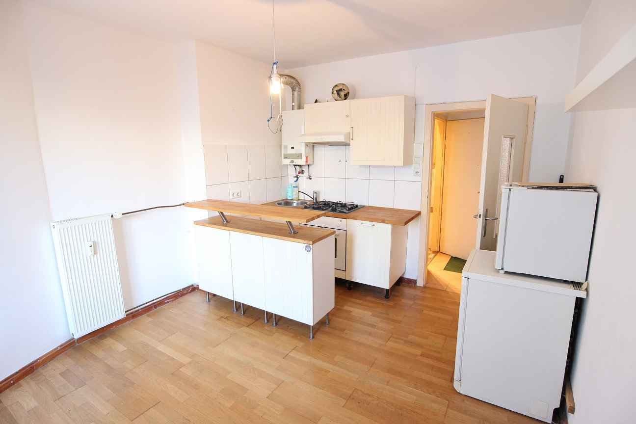 Pronájem bytu 2+1 39 m², Linienstr, Düsseldorf, Severní Porýní-Vestfálsko Pronájem bytu 2+1 39 m², Linienstr, Düsseldorf, Severní Porýní-Vestfálsko
