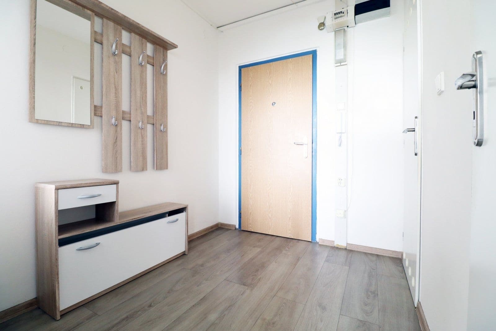 Pronájem bytu 2+kk 40 m², Makovského, Praha, Praha Pronájem bytu 2+kk 40 m², Makovského, Praha, Praha