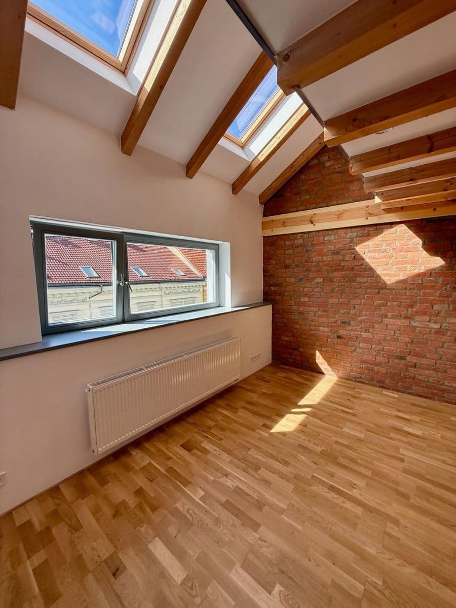 Prodej bytu 3+kk 82 m², Antonína Uxy, Plzeň, Plzeňský kraj Prodej bytu 3+kk 82 m², Antonína Uxy, Plzeň, Plzeňský kraj