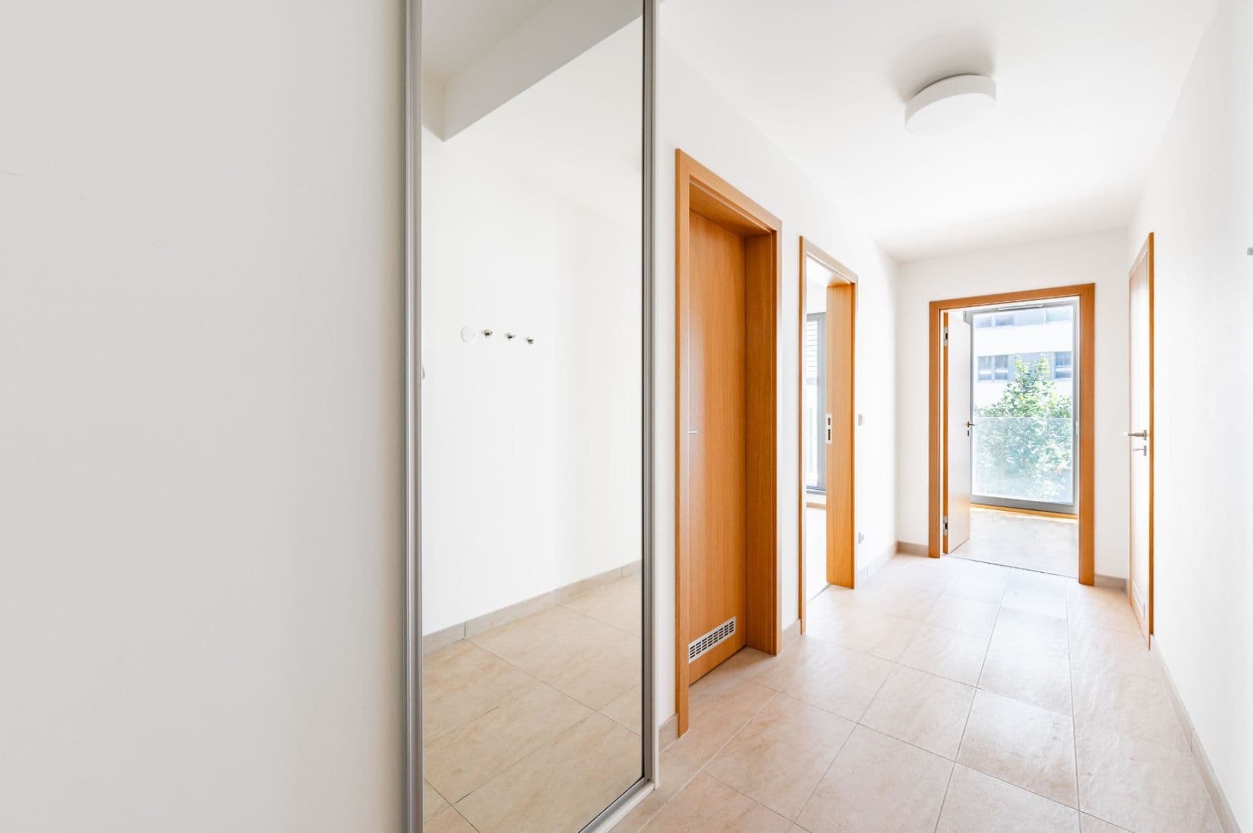 Pronájem bytu 2+kk 58 m², U Mlýnského kanálu, Praha, Praha Pronájem bytu 2+kk 58 m², U Mlýnského kanálu, Praha, Praha