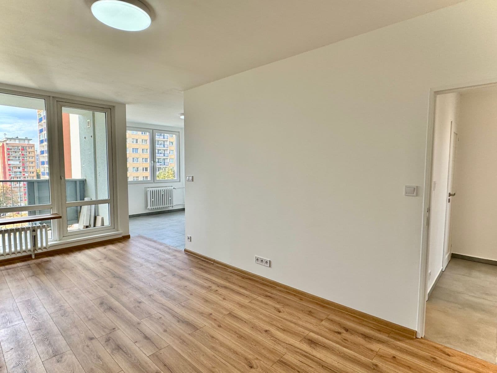 Pronájem bytu 3+1 68 m², Frýdlantská, Praha, Praha Pronájem bytu 3+1 68 m², Frýdlantská, Praha, Praha