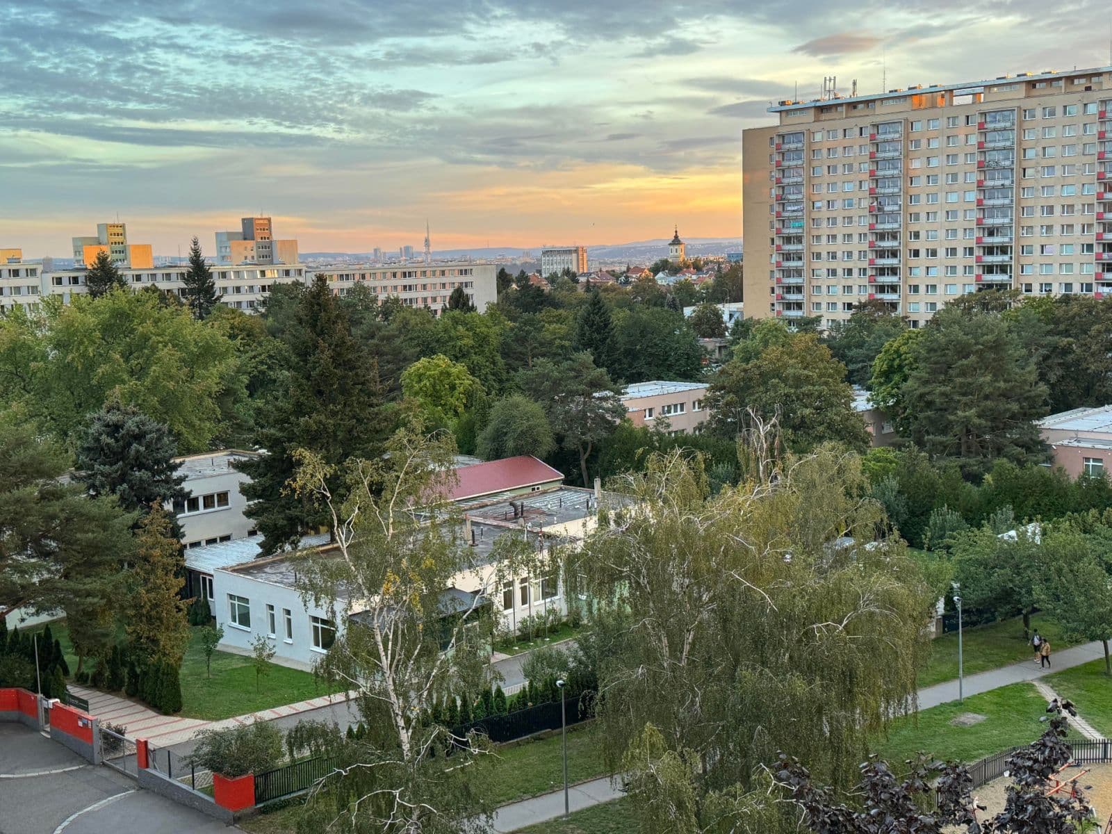Pronájem bytu 3+1 68 m², Frýdlantská, Praha, Praha Pronájem bytu 3+1 68 m², Frýdlantská, Praha, Praha