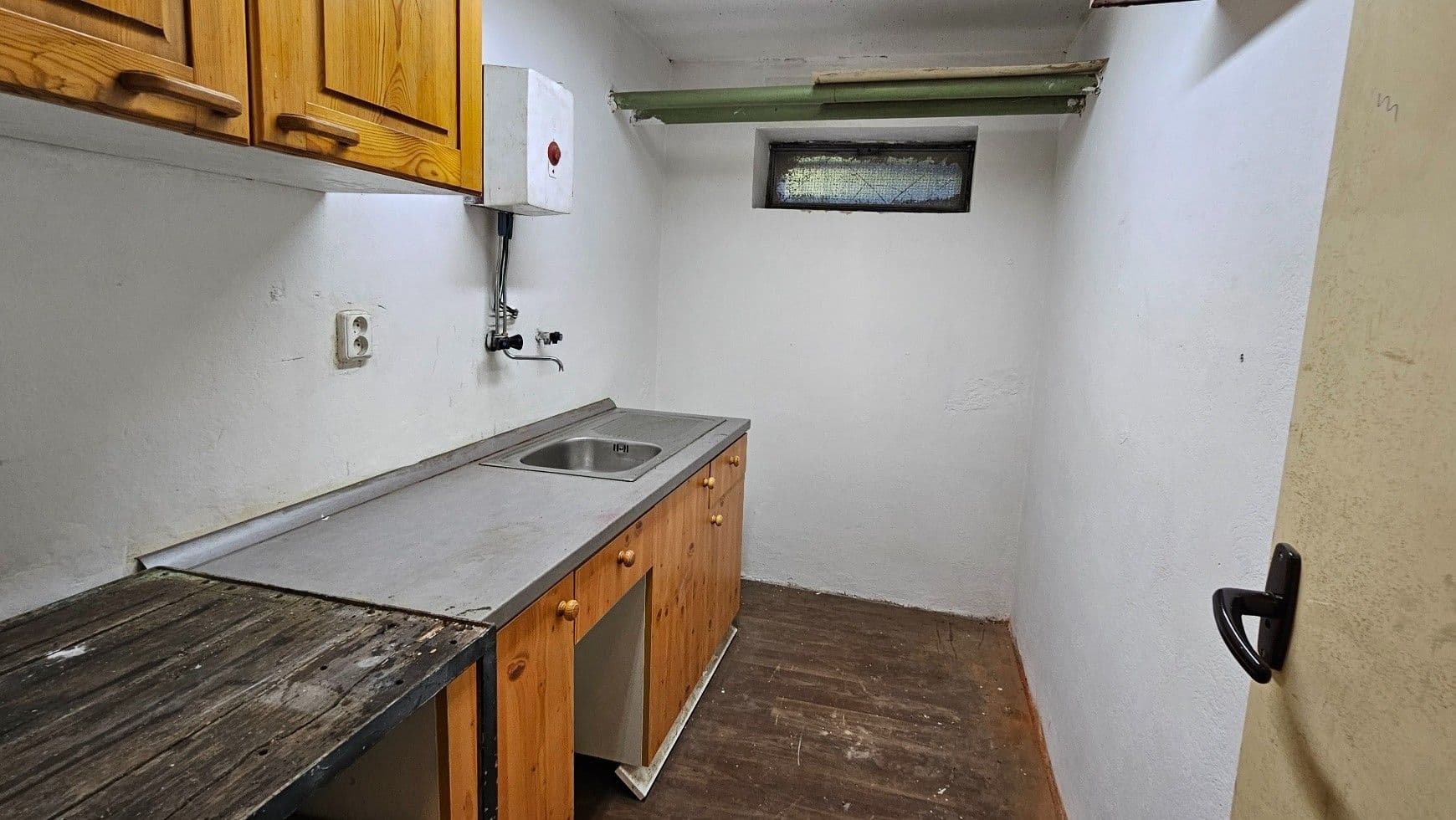 Prodej bytu 3+1 82 m², Osnická, Praha, Praha Prodej bytu 3+1 82 m², Osnická, Praha, Praha