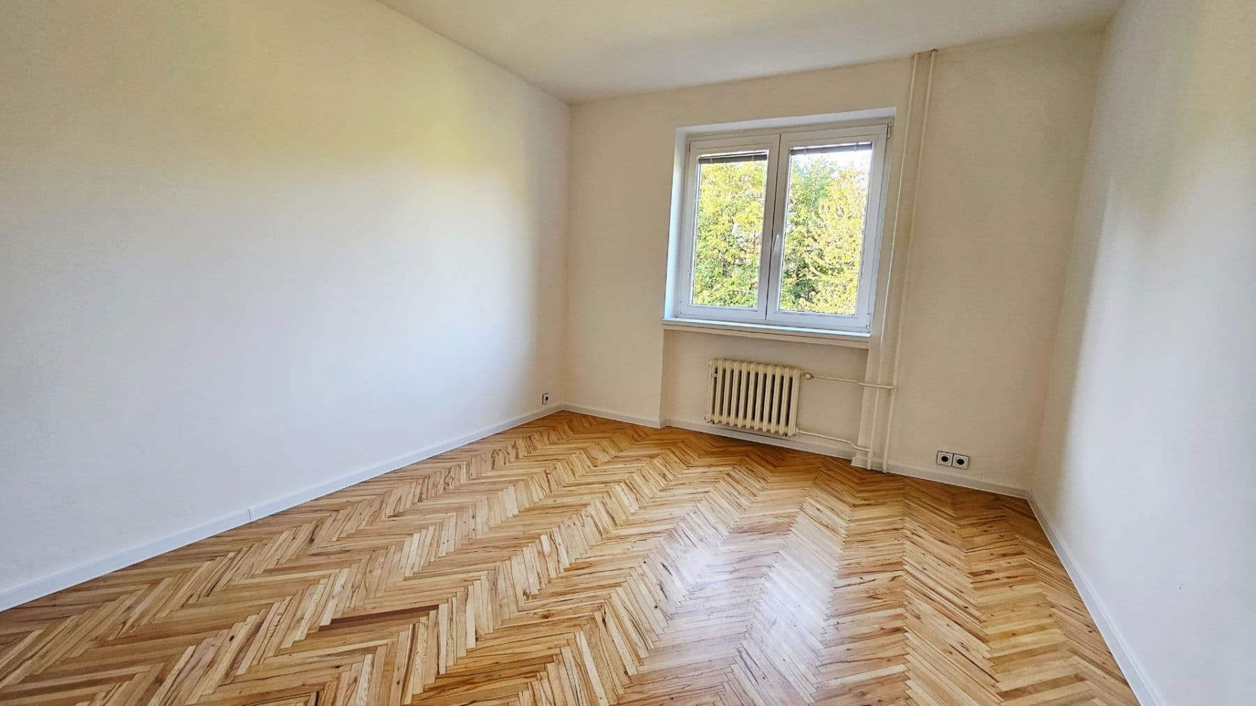 Prodej bytu 3+1 82 m², Osnická, Praha, Praha Prodej bytu 3+1 82 m², Osnická, Praha, Praha