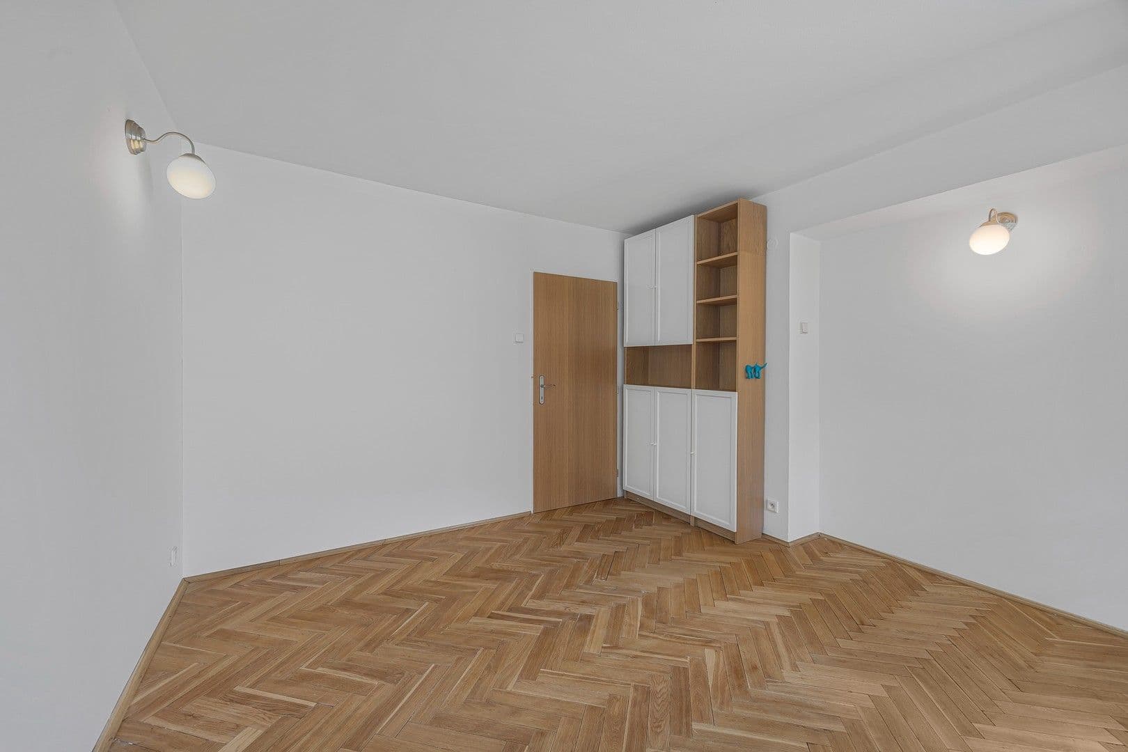 Pronájem bytu 3+1 71 m², Svépomoci, Praha, Praha Pronájem bytu 3+1 71 m², Svépomoci, Praha, Praha