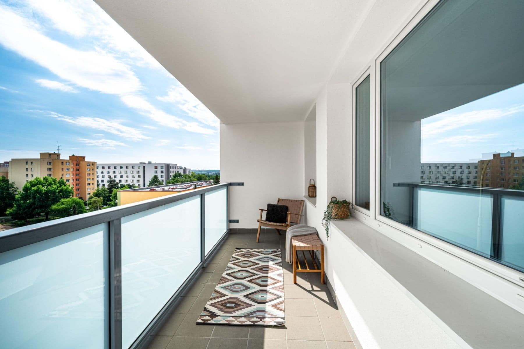 Prodej bytu 4+kk 77 m², Zelenohorská, Praha, Praha Prodej bytu 4+kk 77 m², Zelenohorská, Praha, Praha