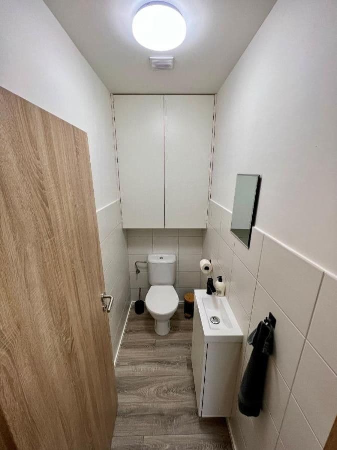 Pronájem domu 92 m², pozemek 403 m², Boženy Němcové, Česká Lípa, Liberecký kraj Pronájem domu 92 m², pozemek 403 m², Boženy Němcové, Česká Lípa, Liberecký kraj