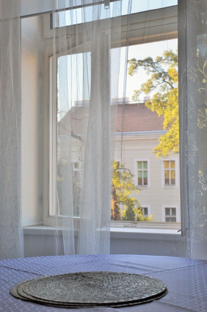 Pronájem bytu 54 m², Seifertova, Praha, Praha Pronájem bytu 54 m², Seifertova, Praha, Praha