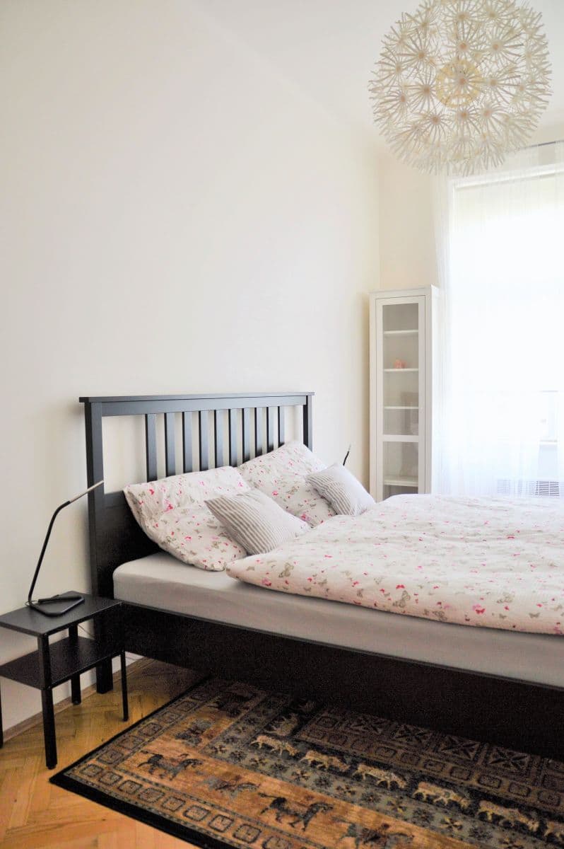 Pronájem bytu 54 m², Seifertova, Praha, Praha Pronájem bytu 54 m², Seifertova, Praha, Praha