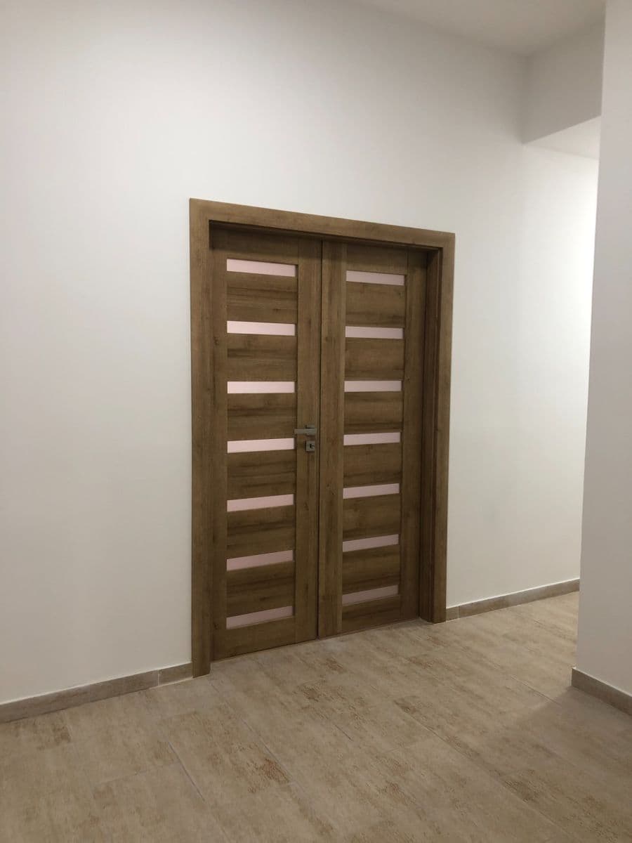 Pronájem bytu 2+1 80 m², Odborů, Praha, Praha Pronájem bytu 2+1 80 m², Odborů, Praha, Praha