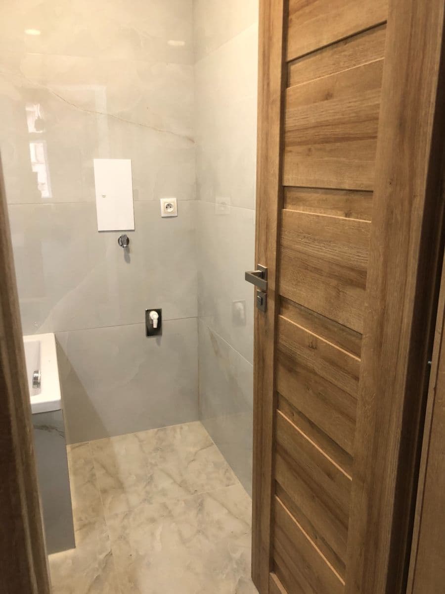 Pronájem bytu 2+1 80 m², Odborů, Praha, Praha Pronájem bytu 2+1 80 m², Odborů, Praha, Praha