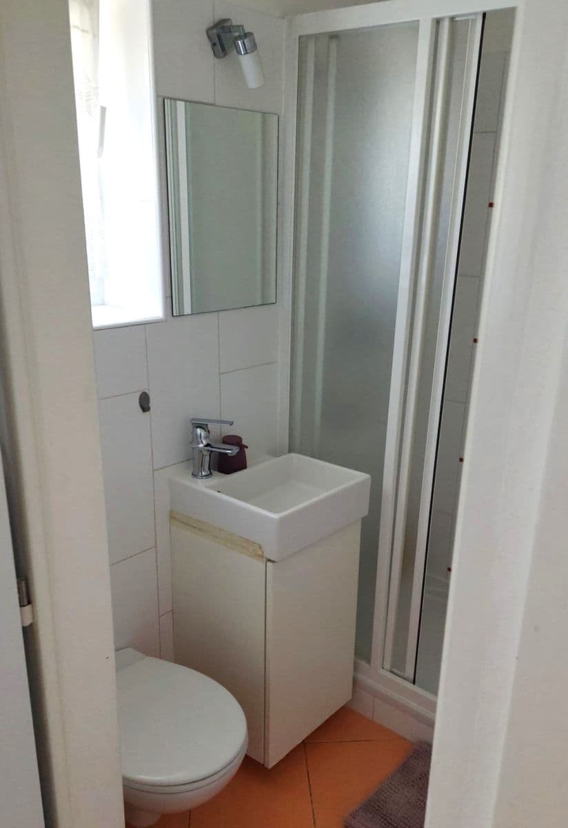 Pronájem bytu 1+kk 23 m², U Zahradního města, Praha, Praha Pronájem bytu 1+kk 23 m², U Zahradního města, Praha, Praha