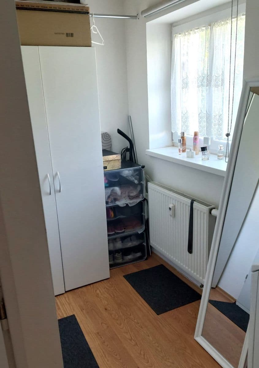Pronájem bytu 1+kk 23 m², U Zahradního města, Praha, Praha Pronájem bytu 1+kk 23 m², U Zahradního města, Praha, Praha
