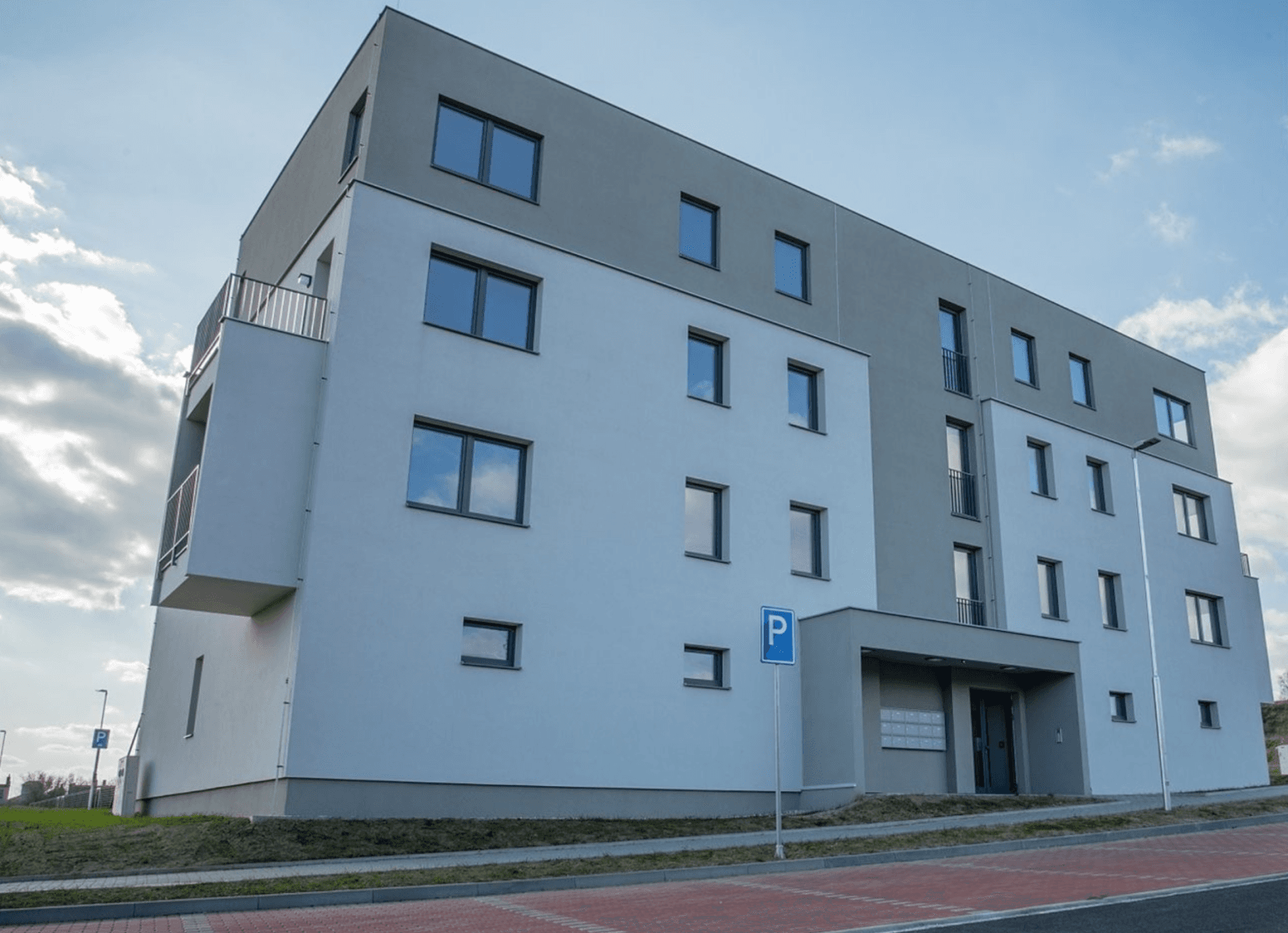 Prodej bytu 1+kk 32 m², Na Výsluní, Lipník nad Bečvou, Olomoucký kraj Prodej bytu 1+kk 32 m², Na Výsluní, Lipník nad Bečvou, Olomoucký kraj