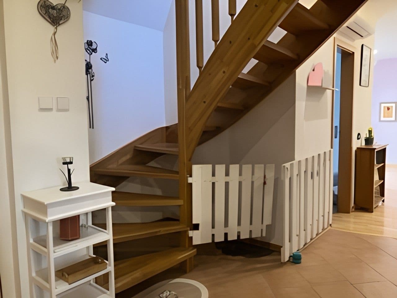 Prodej bytu 5+1 116 m², Hospodárska, Trnava, Trnavský kraj Prodej bytu 5+1 116 m², Hospodárska, Trnava, Trnavský kraj