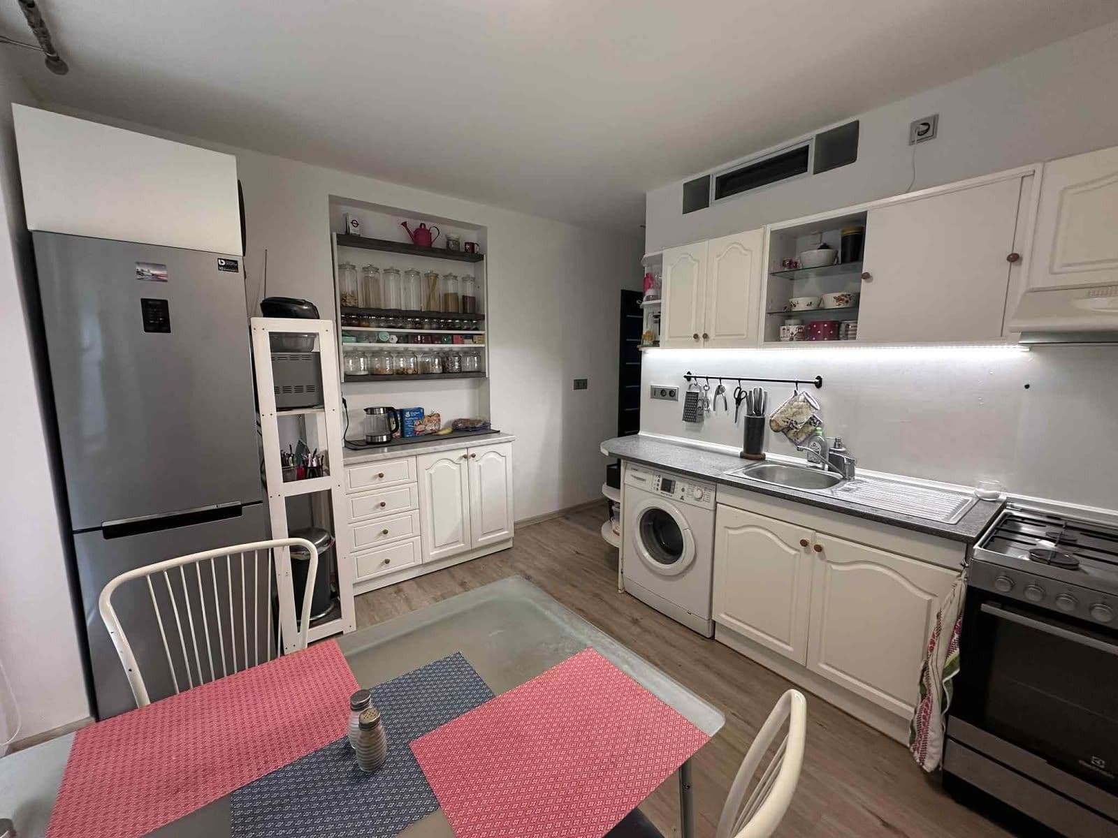 Pronájem bytu 2+1 61 m², Bochořákova, Brno, Jihomoravský kraj Pronájem bytu 2+1 61 m², Bochořákova, Brno, Jihomoravský kraj