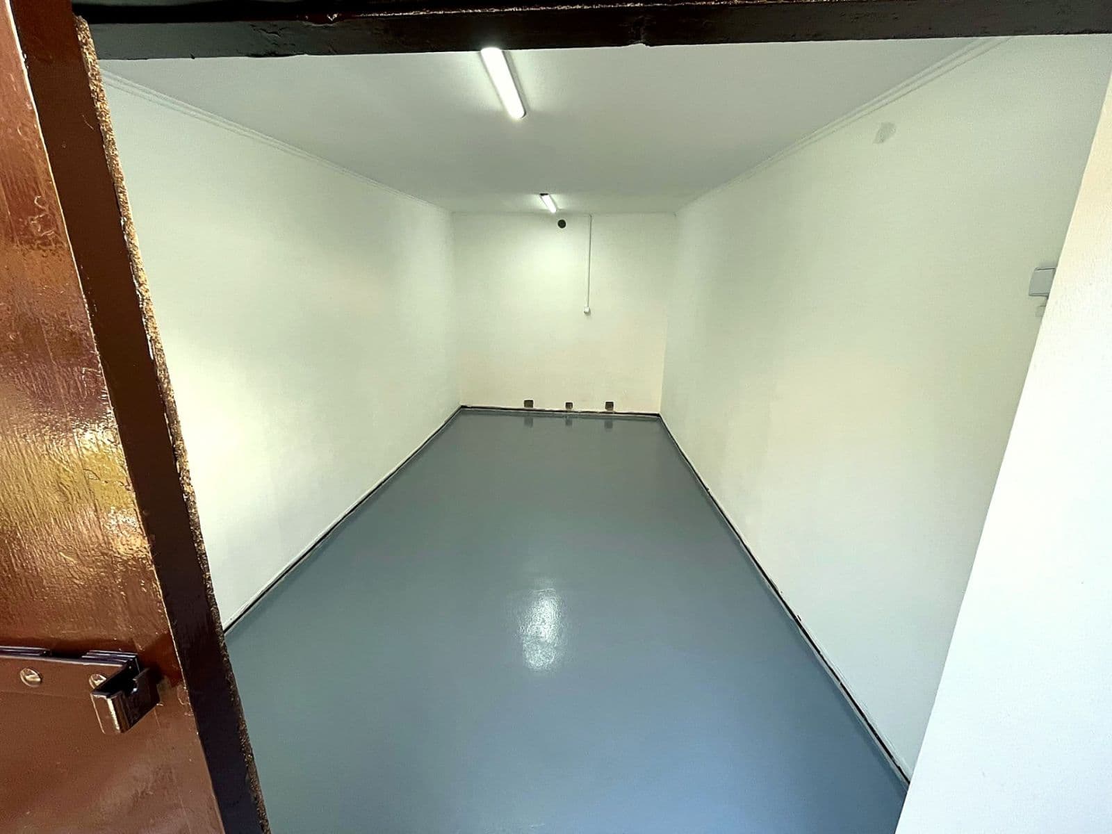 Prodej garáže 18 m², Přadlácká, Brno, Jihomoravský kraj Prodej garáže 18 m², Přadlácká, Brno, Jihomoravský kraj
