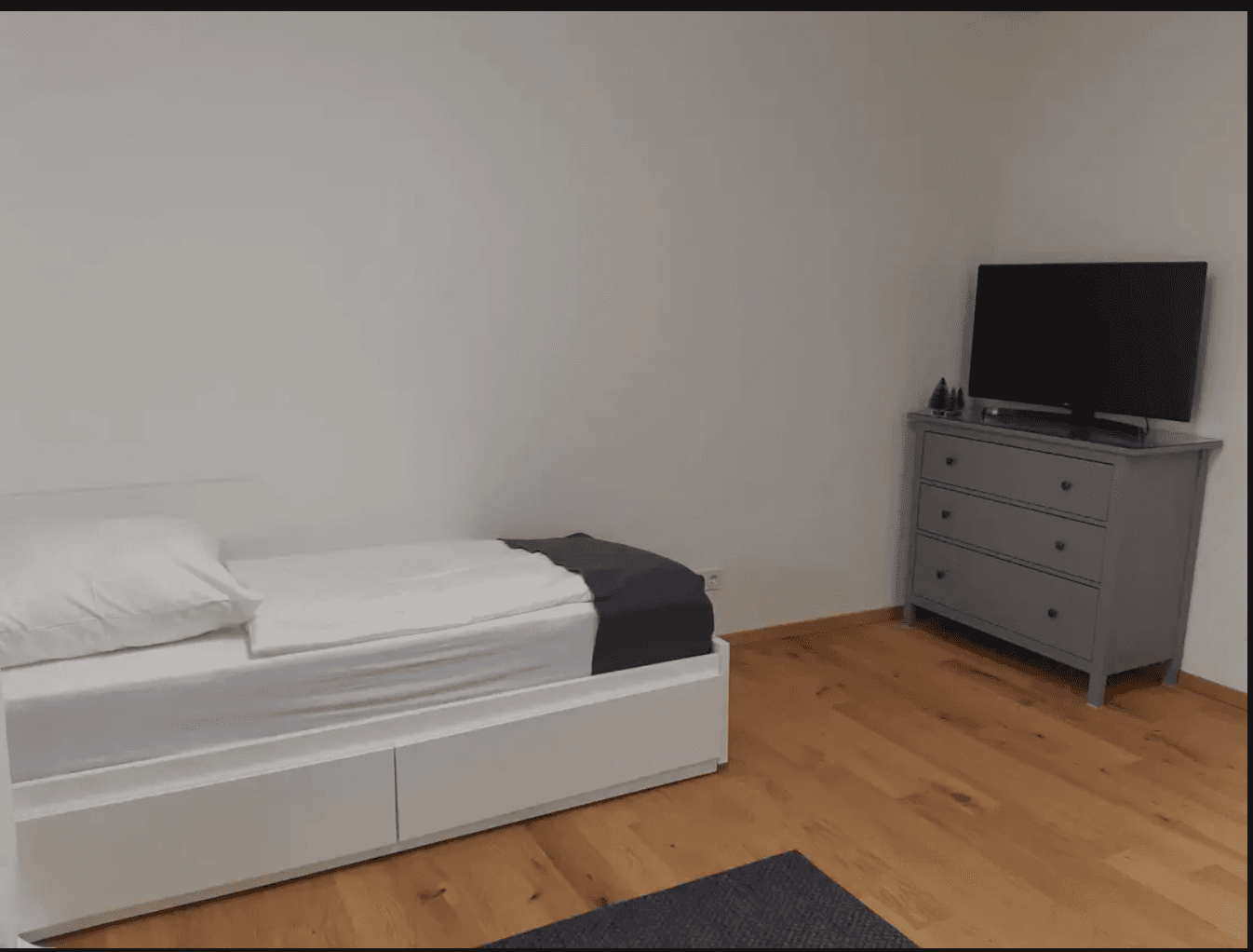 Prodej bytu 1+1 33 m², Robert Koch Straße 15, Ottobrunn, Bavorsko Prodej bytu 1+1 33 m², Robert Koch Straße 15, Ottobrunn, Bavorsko