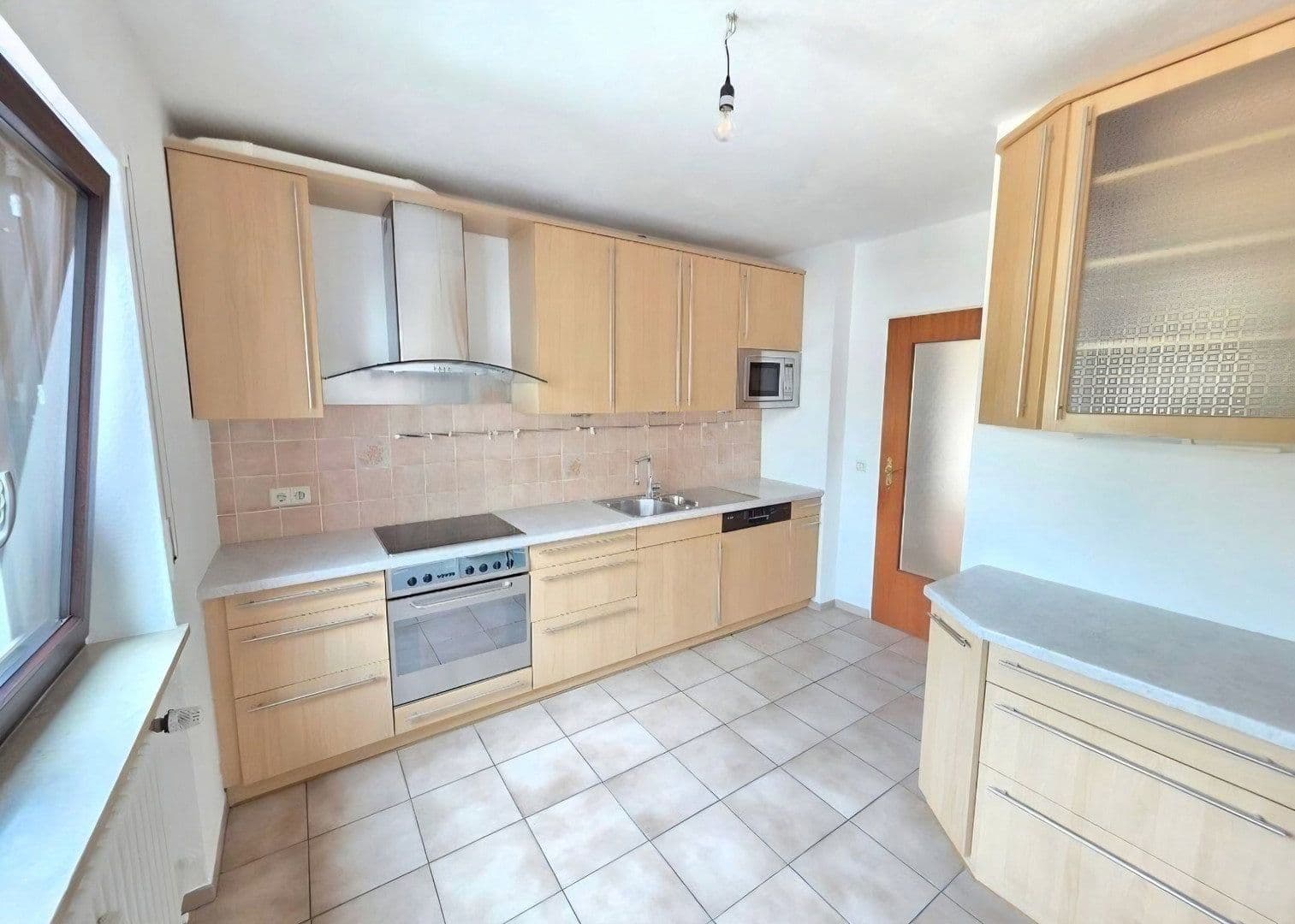 Pronájem bytu 3+1 78 m², Sägemattstraße 22, Lörrach, Bádensko-Württembersko Pronájem bytu 3+1 78 m², Sägemattstraße 22, Lörrach, Bádensko-Württembersko