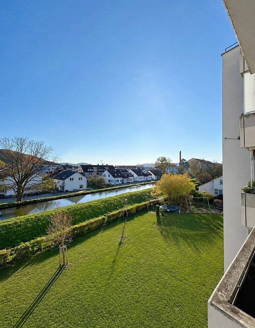 Pronájem bytu 3+1 78 m², Sägemattstraße 22, Lörrach, Bádensko-Württembersko Pronájem bytu 3+1 78 m², Sägemattstraße 22, Lörrach, Bádensko-Württembersko