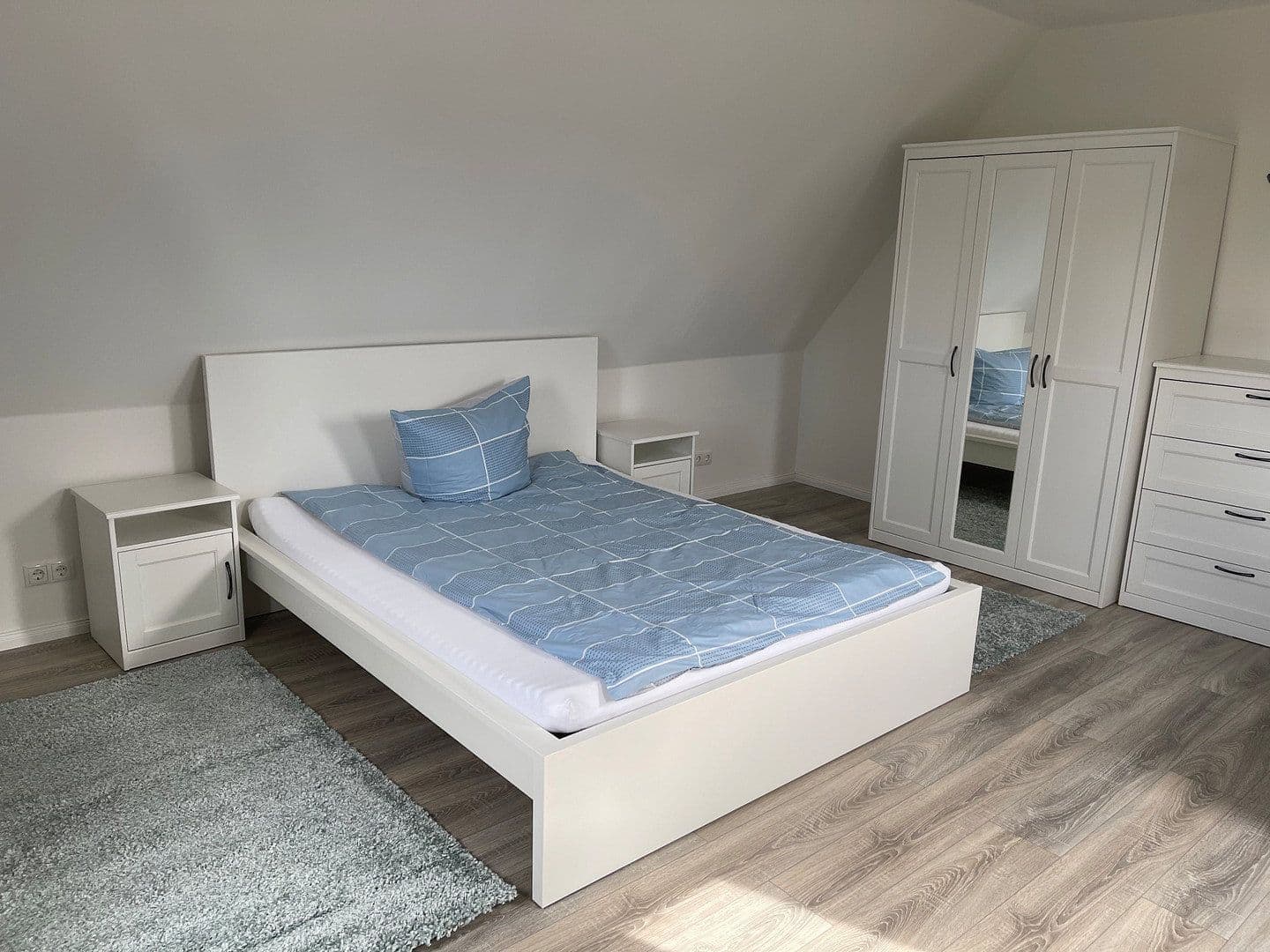 Pronájem bytu 2+1 65 m², Hamburg, Hamburg Pronájem bytu 2+1 65 m², Hamburg, Hamburg