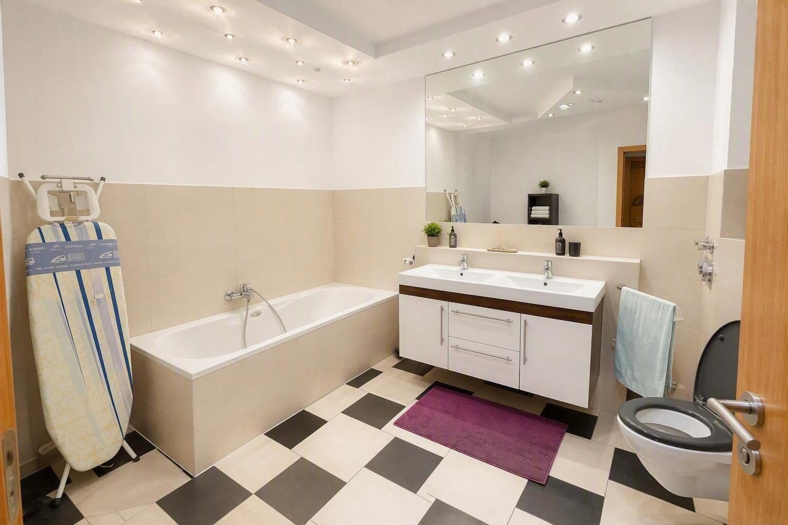 Prodej bytu 4+1 107 m², Wiener Ring 68, Würzburg, Bavorsko Prodej bytu 4+1 107 m², Wiener Ring 68, Würzburg, Bavorsko