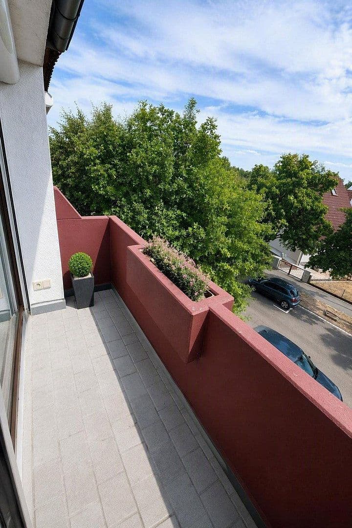 Prodej bytu 4+1 107 m², Wiener Ring 68, Würzburg, Bavorsko Prodej bytu 4+1 107 m², Wiener Ring 68, Würzburg, Bavorsko