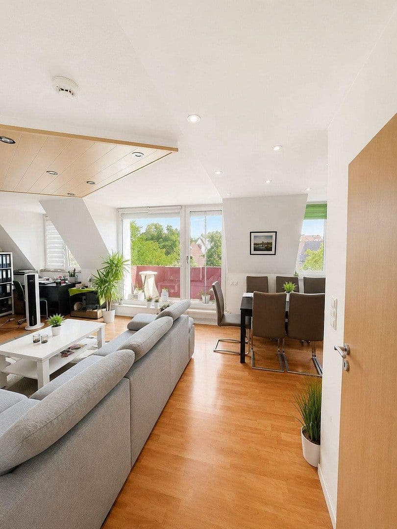 Prodej bytu 4+1 107 m², Wiener Ring 68, Würzburg, Bavorsko Prodej bytu 4+1 107 m², Wiener Ring 68, Würzburg, Bavorsko