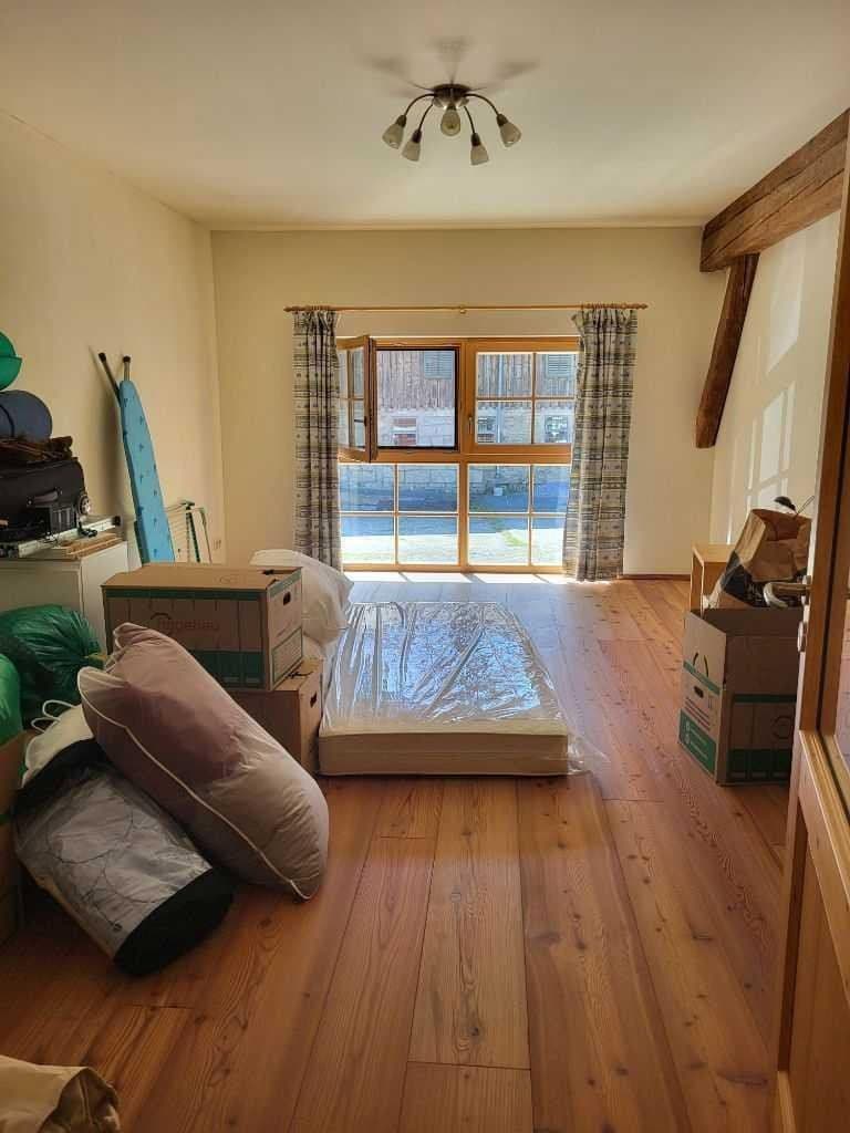 Pronájem bytu 5+1 280 m², Oberhausen, Bavorsko Pronájem bytu 5+1 280 m², Oberhausen, Bavorsko