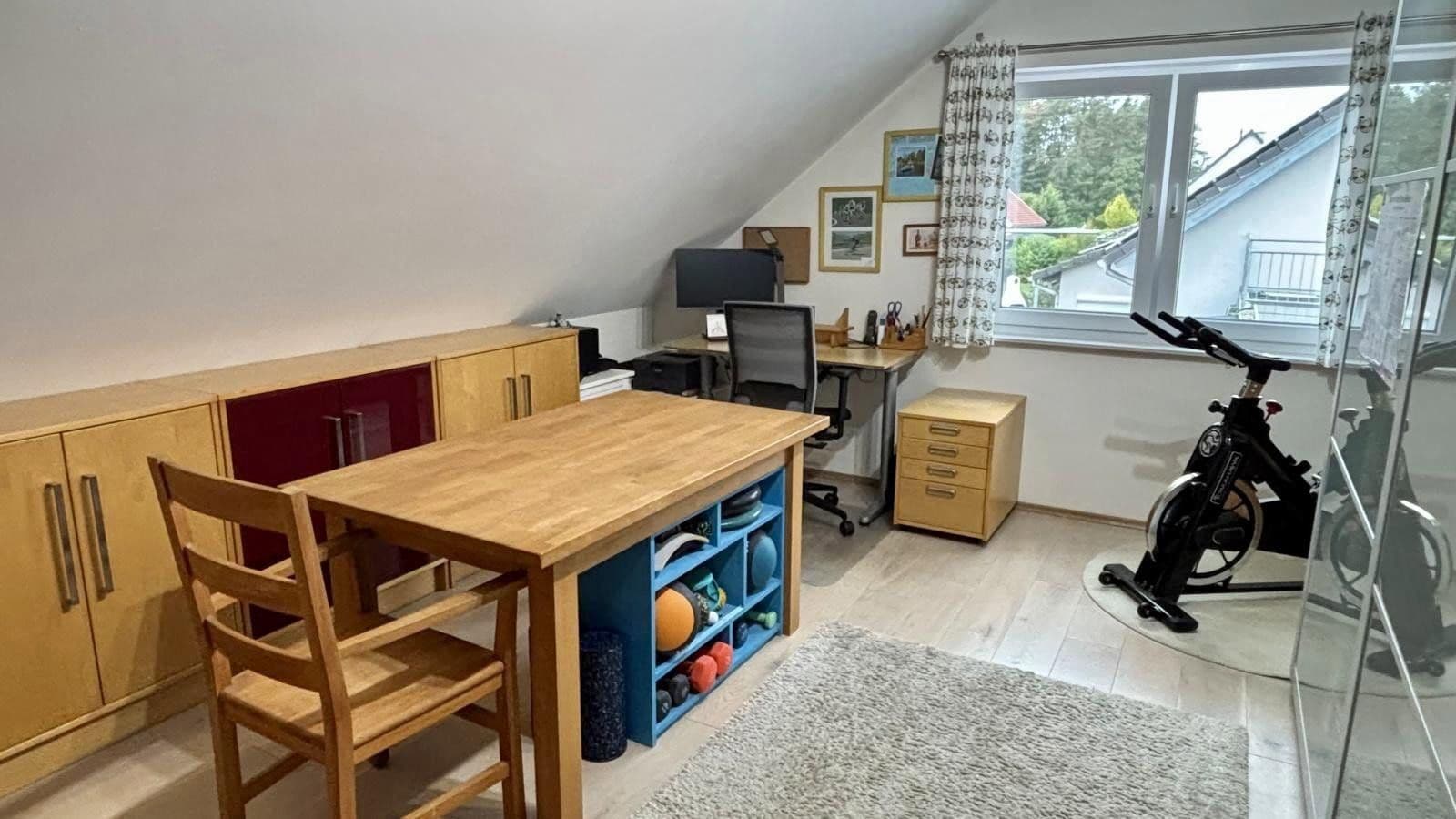 Prodej domu 128 m², pozemek 577 m², Ansbach, Bavorsko Prodej domu 128 m², pozemek 577 m², Ansbach, Bavorsko