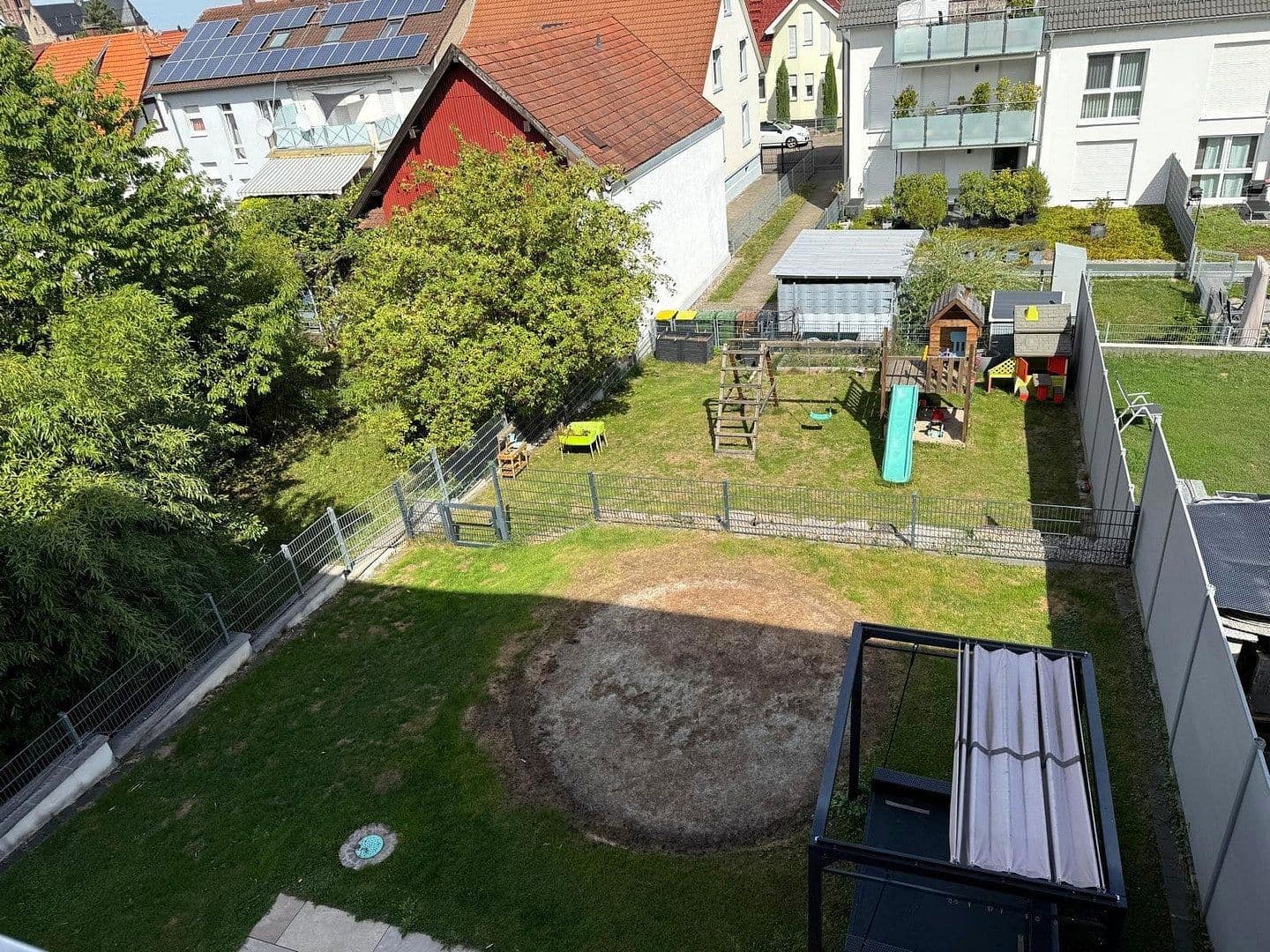 Prodej domu 193 m², pozemek 445 m², Kuppenheim, Bádensko-Württembersko Prodej domu 193 m², pozemek 445 m², Kuppenheim, Bádensko-Württembersko