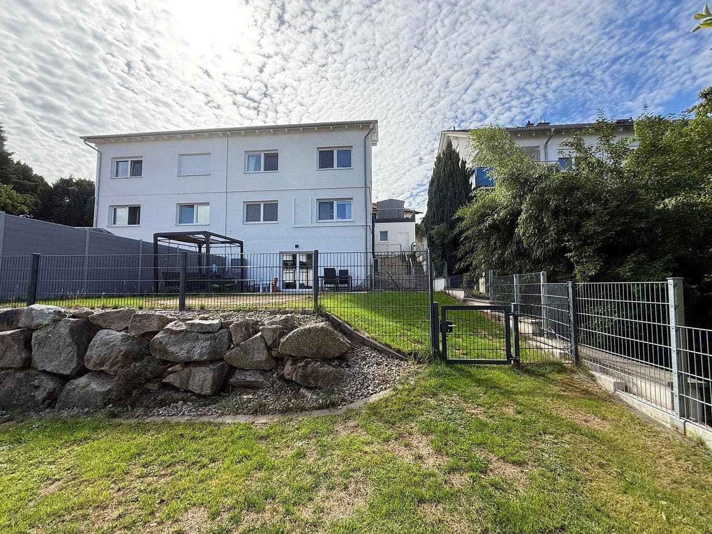 Prodej domu 193 m², pozemek 445 m², Kuppenheim, Bádensko-Württembersko Prodej domu 193 m², pozemek 445 m², Kuppenheim, Bádensko-Württembersko