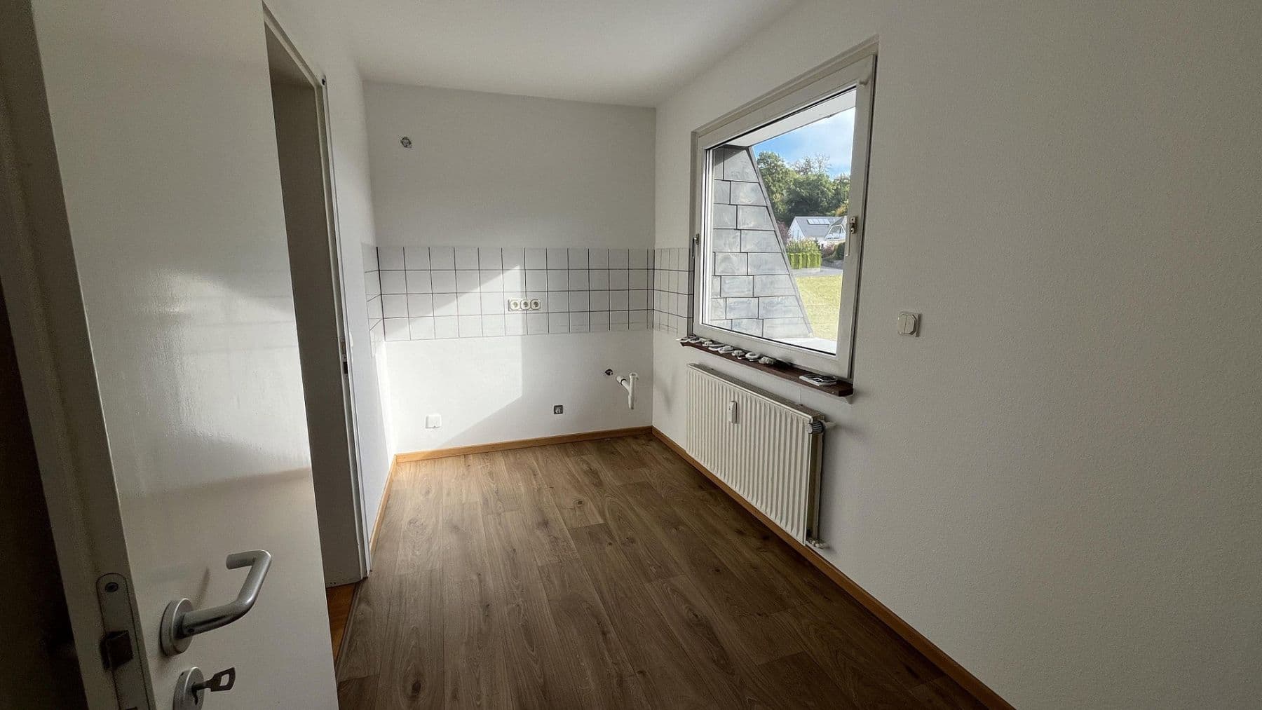 Pronájem bytu 3+1 70 m², Großseifen, Porýní-Falc Pronájem bytu 3+1 70 m², Großseifen, Porýní-Falc