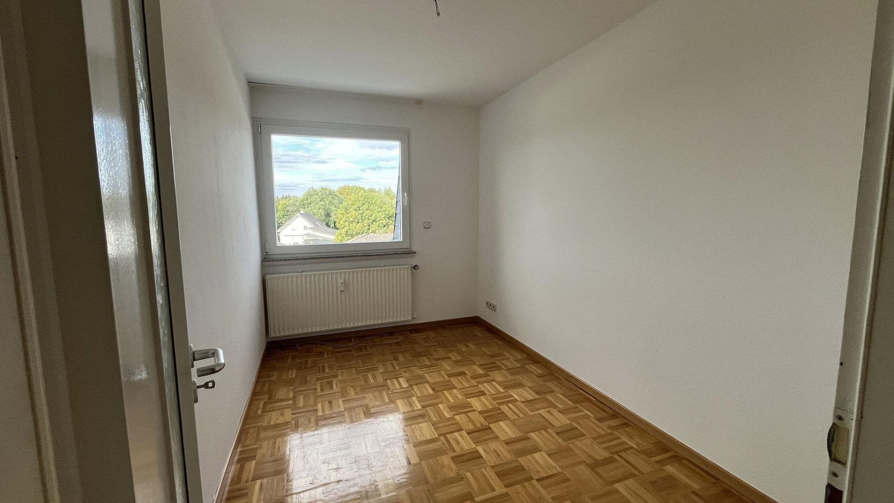 Pronájem bytu 3+1 70 m², Großseifen, Porýní-Falc Pronájem bytu 3+1 70 m², Großseifen, Porýní-Falc