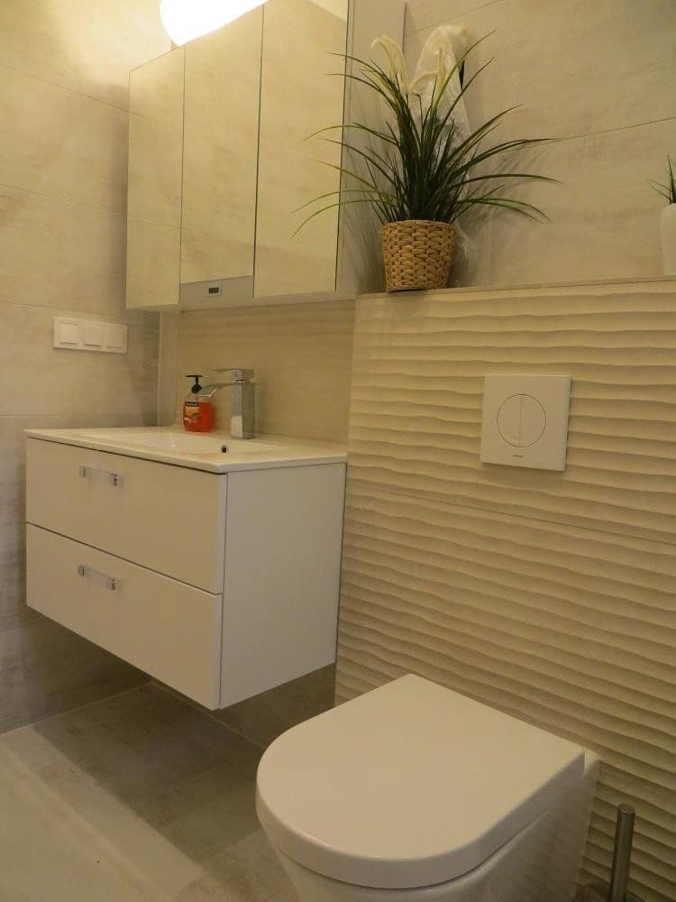Prodej bytu 4+1 72 m², Berlin, Berlín Prodej bytu 4+1 72 m², Berlin, Berlín