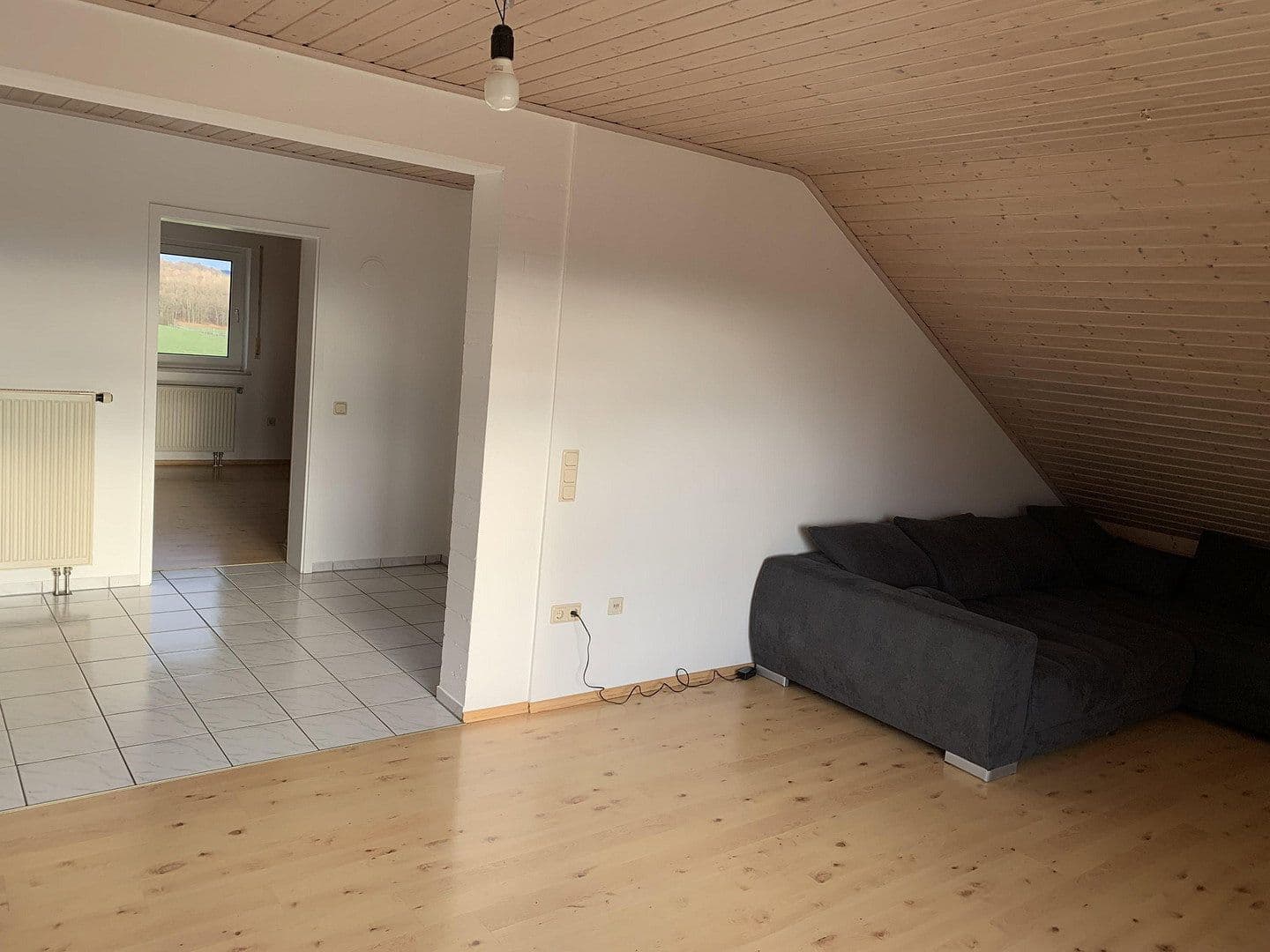 Pronájem bytu 3+1 82 m², Hungen, Hessen Pronájem bytu 3+1 82 m², Hungen, Hessen