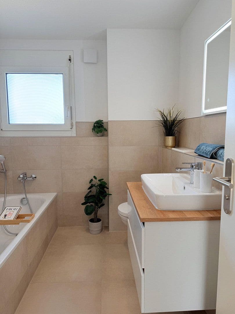Prodej domu 113 m², pozemek 149 m², Nürtingen, Bádensko-Württembersko Prodej domu 113 m², pozemek 149 m², Nürtingen, Bádensko-Württembersko