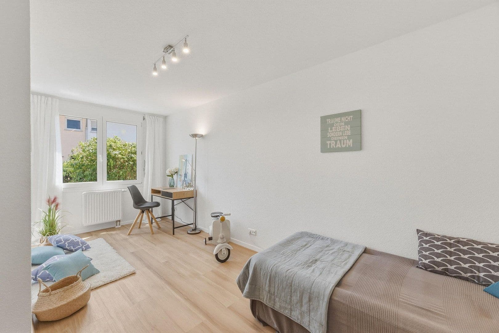 Prodej domu 113 m², pozemek 149 m², Nürtingen, Bádensko-Württembersko Prodej domu 113 m², pozemek 149 m², Nürtingen, Bádensko-Württembersko
