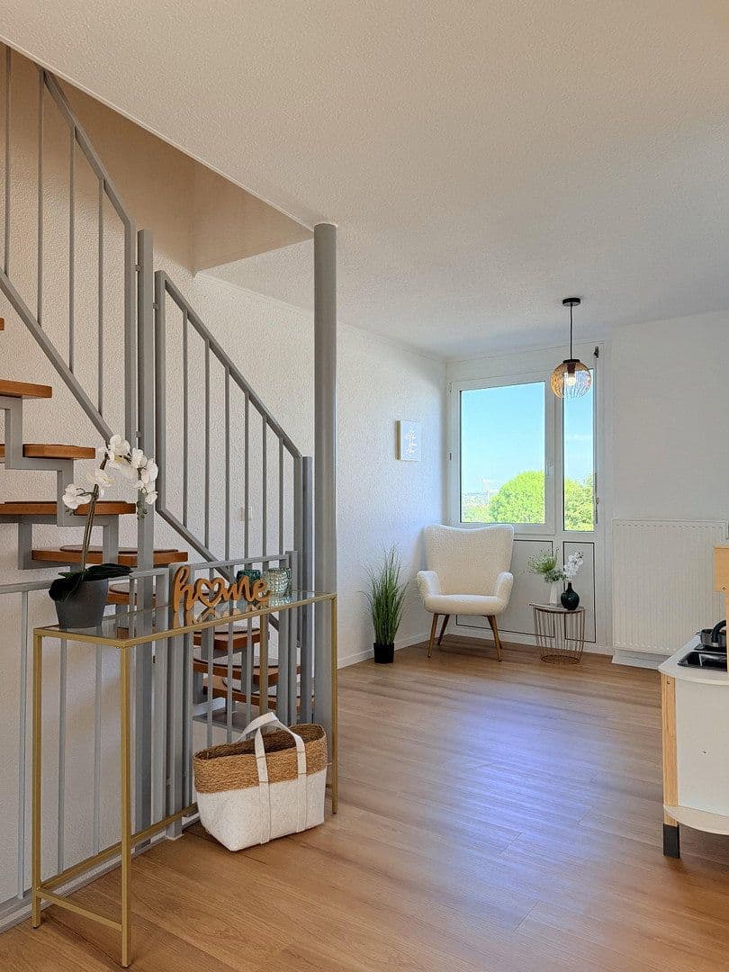 Prodej domu 113 m², pozemek 149 m², Nürtingen, Bádensko-Württembersko Prodej domu 113 m², pozemek 149 m², Nürtingen, Bádensko-Württembersko