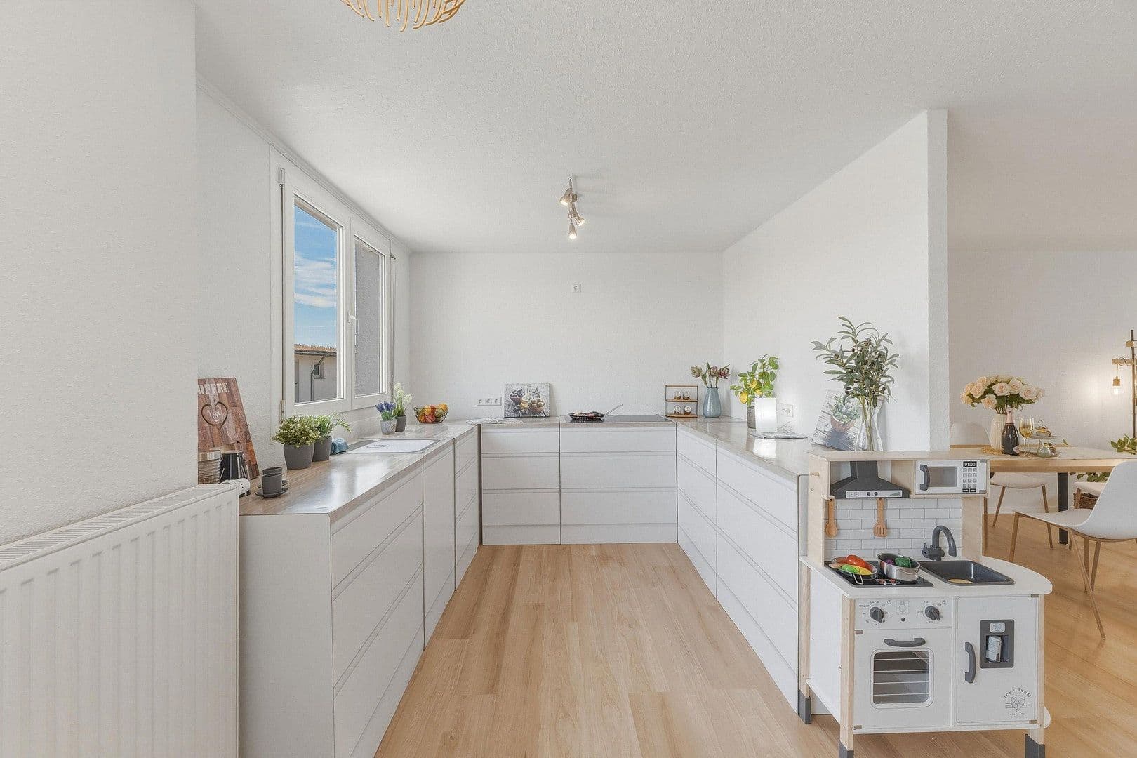 Prodej domu 113 m², pozemek 149 m², Nürtingen, Bádensko-Württembersko Prodej domu 113 m², pozemek 149 m², Nürtingen, Bádensko-Württembersko