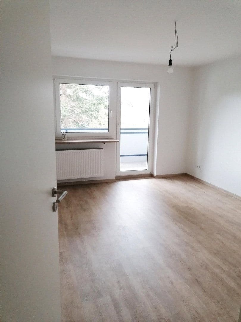 Prodej domu 300 m², pozemek 627 m², Mühlgarten 6, Bayern - Erlangen, Bavorsko Prodej domu 300 m², pozemek 627 m², Mühlgarten 6, Bayern - Erlangen, Bavorsko
