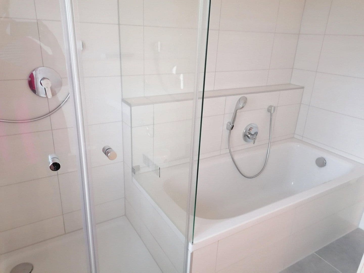 Prodej domu 300 m², pozemek 627 m², Mühlgarten 6, Bayern - Erlangen, Bavorsko Prodej domu 300 m², pozemek 627 m², Mühlgarten 6, Bayern - Erlangen, Bavorsko