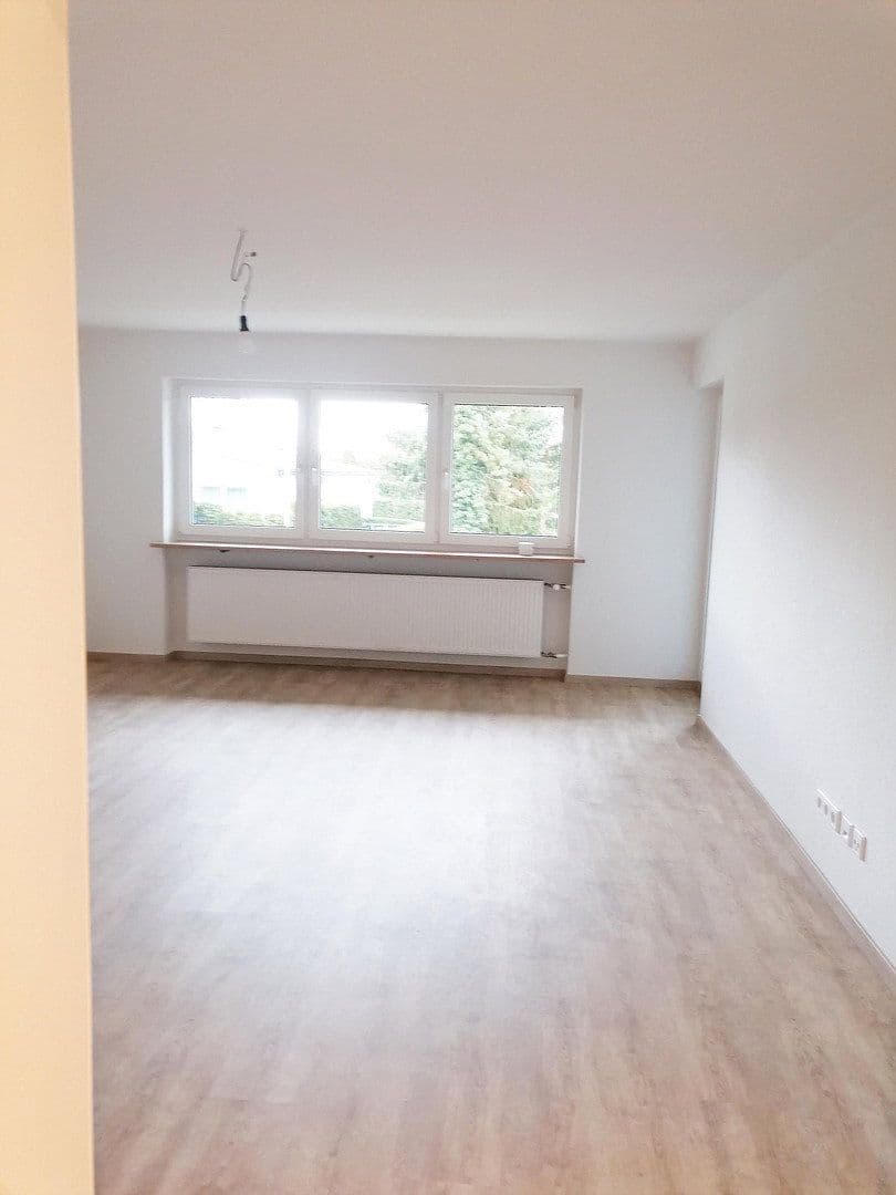 Prodej domu 300 m², pozemek 627 m², Mühlgarten 6, Bayern - Erlangen, Bavorsko Prodej domu 300 m², pozemek 627 m², Mühlgarten 6, Bayern - Erlangen, Bavorsko